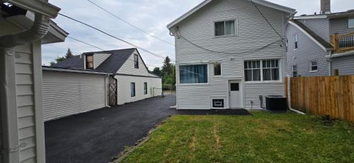 Kenmore House | Kenmore Avenue Buffalo New York 3-Bedroom Entire Home