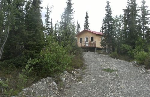 McCarthy Cabin | Kennicott-Mt.Blackburn B&B