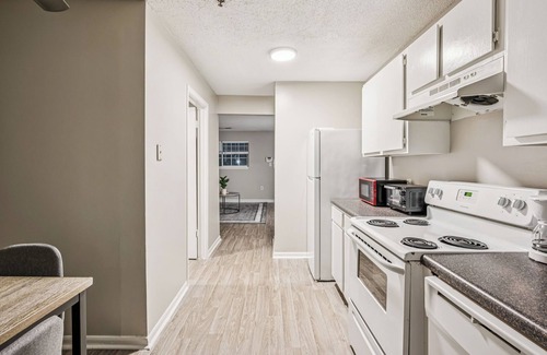 Decatur Apartment | Kenridge Apartments 3135 I Comfy 2 Bed 2 Bath