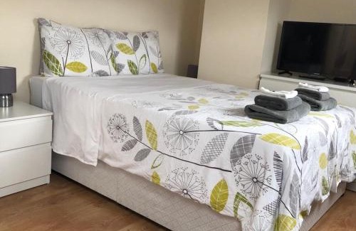 Kensal Green House | Kensal Lodge Guest House