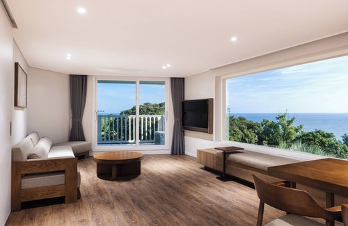 Jungmun Hotel | Kensington Resort Jeju Jungmun