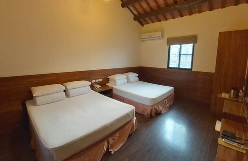 Big Beach Hotel | Kenting Youth Activity Center