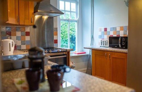 Dinas Cross House | Kenvor Newport, Pembrokeshire