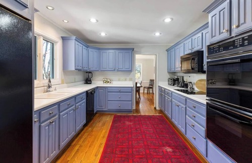 Seneca House | Keowee's Majestic Mountain View
