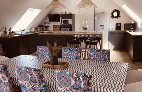 Plounevez-Lochrist House | Ker-Lina sea view, calm guaranteed