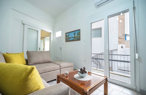 Keratsini-Drapetsona Apartment | Keratsini 2 bedroom 4 pers apart by MPS