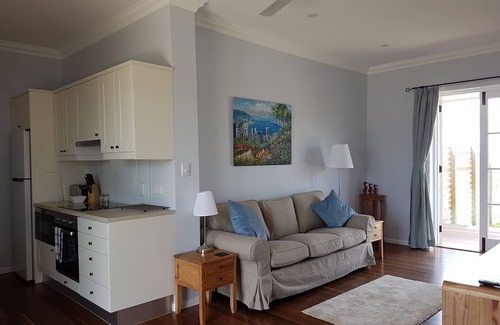 Queenton Apartment | Kernow Charters Towers