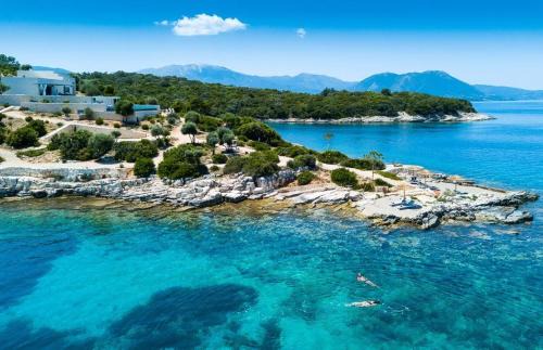 Meganisi Hotel | KEROMOUSSI SEASIDE BOUTIQUE HOTEL - Adult only