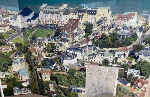 Cabourg House | kerwatt