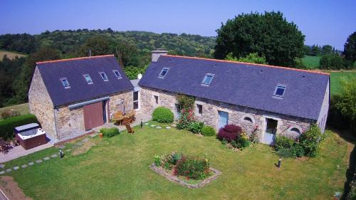 Plouegat-Moysan House | Keryanti Domaine de Lesleac'h