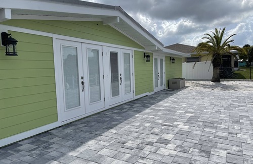 Englewood House | Key Lime Paradise, our Old Englewood Waterfront House with Dock and Gulf Access