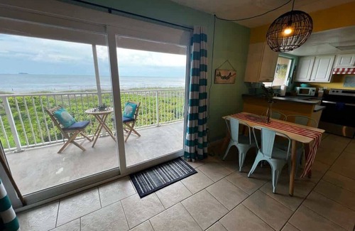 Cocoa Beach Condo | Key West Style: 2B/2B Direct Beach Front Condo with Awesome Ocean views