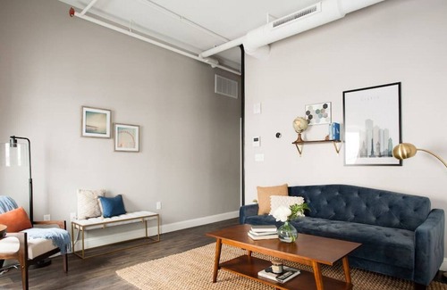Downtown Boston Apartment | Keyless Entry | Laundry in Unit | Dog Friendly w/ optional parking