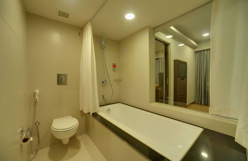 Kochi Hotel | Keys Select by Lemon Tree Hotels, Kochi