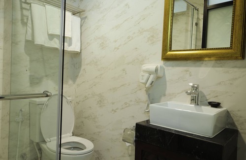 Talat Yot Hotel | Khaosan Palace Hotel