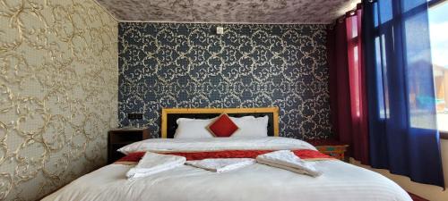 Leh Hotel | Khayoul Cottage Pangong Lukung