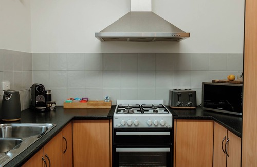 Kingscote House | Ki Time - in Kingscoten850m to the beach