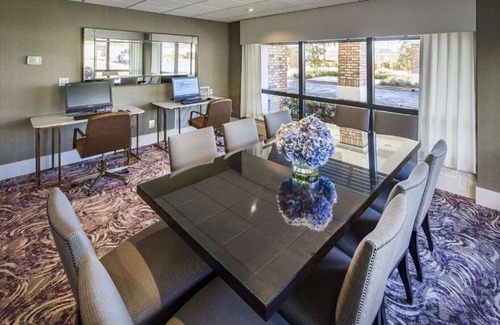 Kearny Mesa House | KICK BACK NEAR MCAS MIRAMAR AND SAN DIEGO STATE