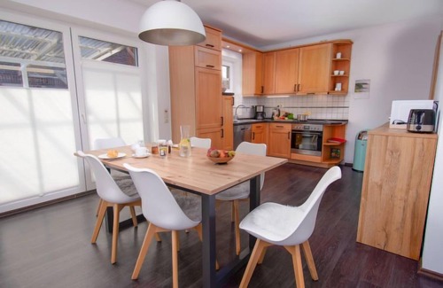 Norddeich House | Kiek in by Interhome