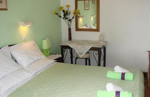 Barbati Apartment | Kiki's Apartments