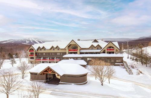 Killington Hotel | Killington Mountain Lodge, Tapestry Collection by Hilton