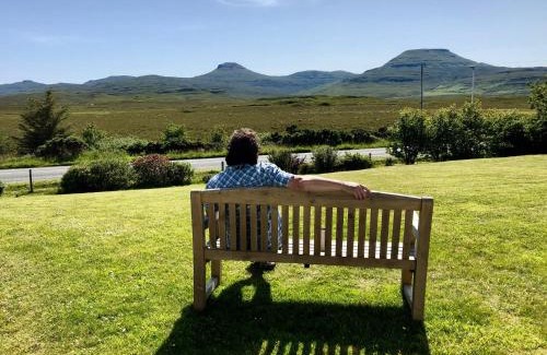 Lonmore Bed & Breakfast | Kilmuir Park