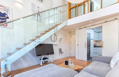 Centro Apartment | Kim - Holiday Penthouse Malaga City