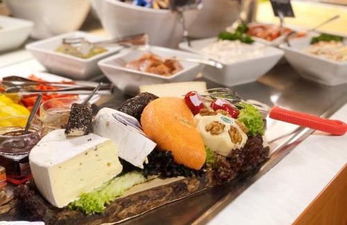 Gompitz Hotel | Kim Hotel Dresden