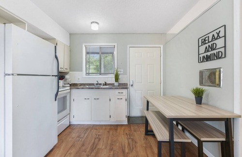 Kimberling City Hotel | Kimberling Cove C8