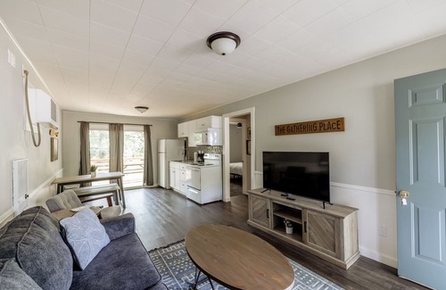 Kimberling City Hotel | Kimberling Cove D2