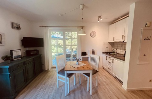 Wieck auf dem Darss Apartment | Kimi - terrace, pets allowed, WLAN, close to the forest, Baltic Sea 6km away