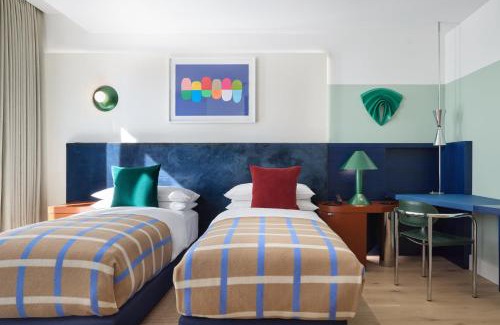 Altstadt Hotel | Kimpton Main Frankfurt by IHG