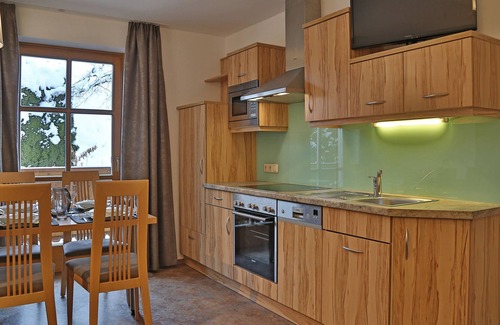 Alpendorf House | Kinderbauernhof Maurachhof