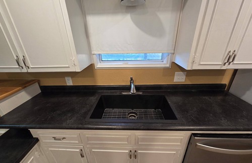 Temple House | King bed, W/D, Near Hospitals