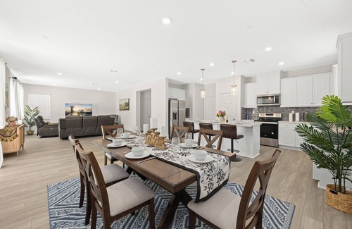 Patton House | King Beds/4 TVS/New/Comfortable