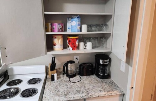 Downtown Rochester Apartment | King n Q beds. Central 2 Museum College n Hospitalnn