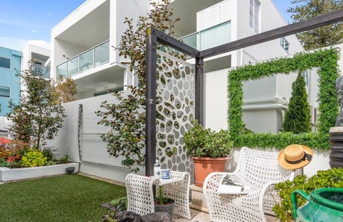 Tauranga Cottage | KING PALM STUDIO - TAURANGA CITY CENTRE STUDIO in Papamoa Beach