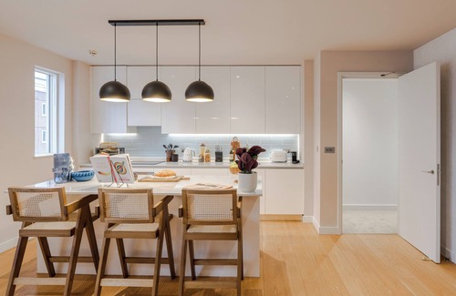 Angel Apartment | King's Cross | 2 Bedroom Apartment (Balcony)