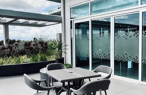Iloilo Apartment | King Studio with Grand Views