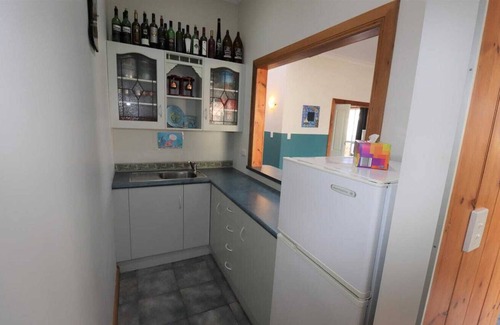 Melville House | 'Kingfisher Lodge' offering a Spacious 4 Bedroom Home with Spa bath