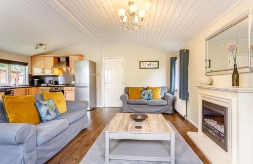 Churchill House | Kingham Plus Lodge