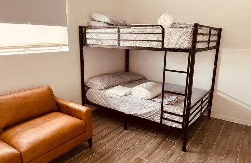 Kingman Apartment | Kingman Gold 2BR Retreat at the Heart of Rt 66