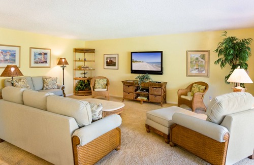 Sanibel Condo | Kings Crown 111
