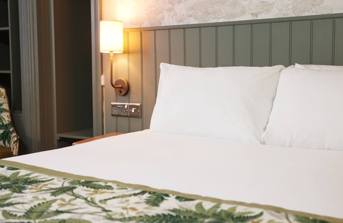 Hoveton Hotel | Kings Head Hotel by Greene King Inns