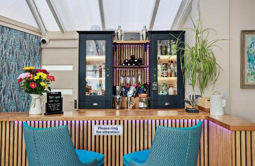Torquay City Centre House | Kings Lodge