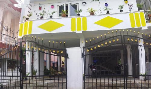 Coimbatore House | KINGS TOWN - Cyra Bliss County