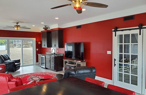 Marion Station House | Kingsbay Dockside Waterfront House