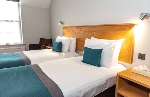 Holland-On-Sea Hotel | Kingscliff, BW Signature Collection