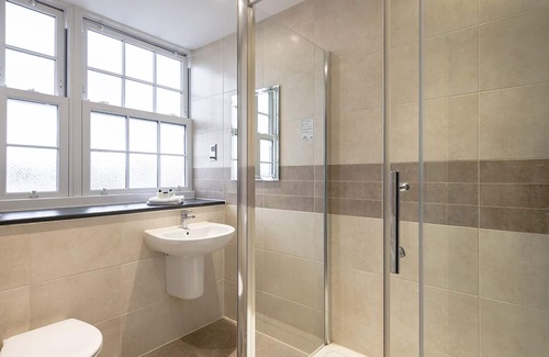 Holland-On-Sea Hotel | Kingscliff, BW Signature Collection