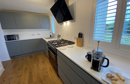 Isle of Lewis House | Kinnoull House near Stornoway with Hot Tub/Sauna/Pet friendly